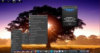 Ubuntu based exlight linux os is one of the few to use latest enlightenment 0 22